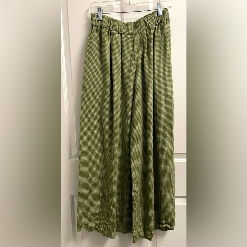The Make Shed Metamorphosis Linen Trousers in Sage Green - Sustainable Brand - Picture 7 of 12